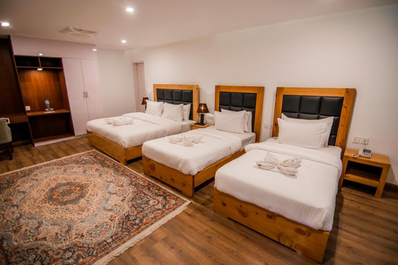 Hotel Reego Скарду Экстерьер фото