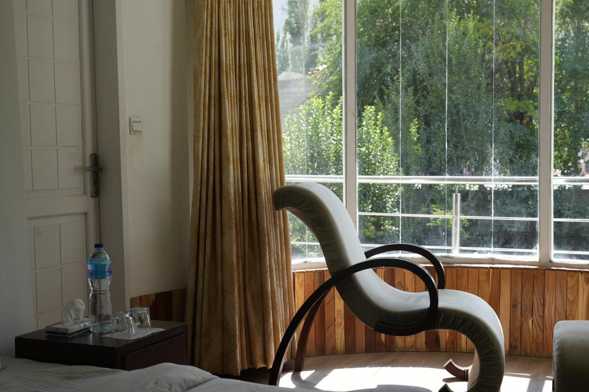 Hotel Reego Скарду Экстерьер фото